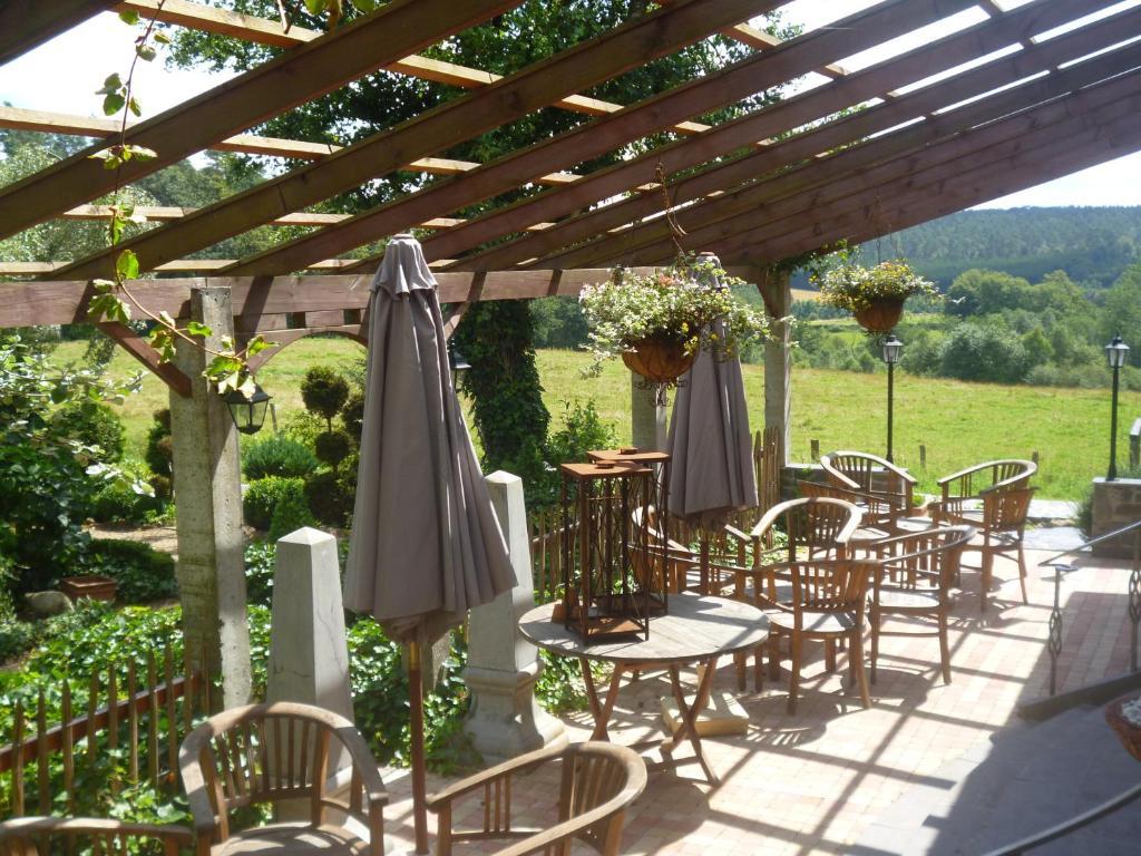 Chalet Sur Lesse Hotel Maissin Exterior photo