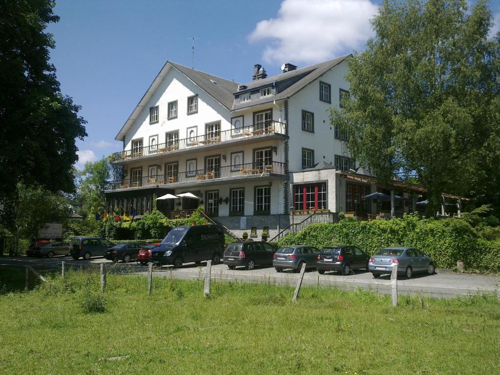 Chalet Sur Lesse Hotel Maissin Exterior photo