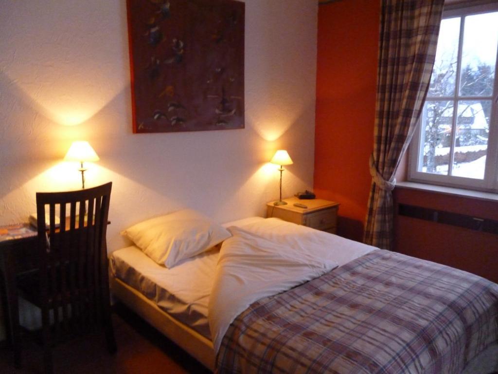 Chalet Sur Lesse Hotel Maissin Room photo