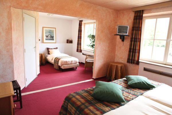 Chalet Sur Lesse Hotel Maissin Room photo